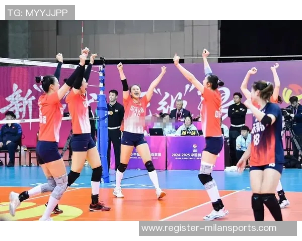 上海排球队技术分析与发展策略探讨聚焦排球运动的未来趋势与挑战 上海排球队技术分析与发展策略探讨聚焦排球运动的未来趋势与挑战