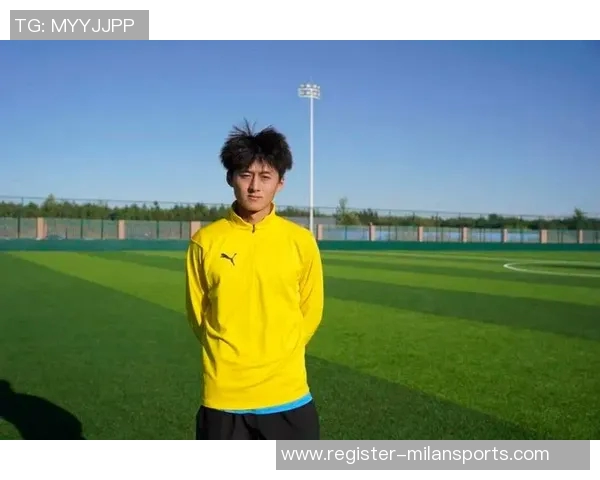 体育实时数据李强畅谈足球生涯背后的故事与成长历程 体育实时数据李强畅谈足球生涯背后的故事与成长历程